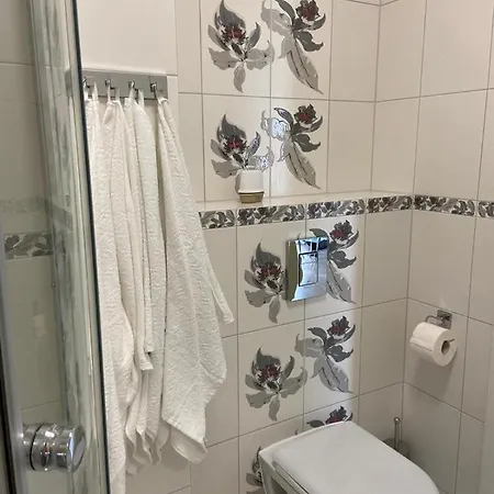 Przytulny Niedaleko Centrum Apartamento Estetino