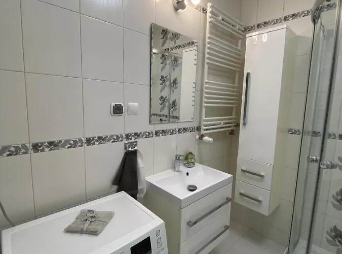 Przytulny Niedaleko Centrum شقة